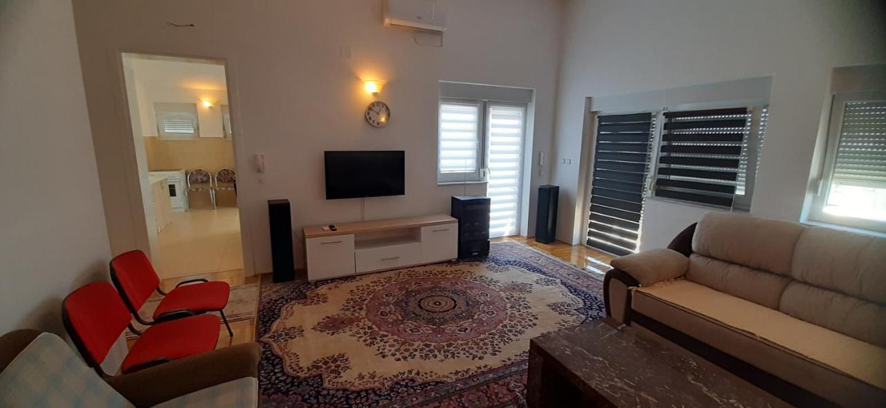 Apartmani Paradise Sutomore Ngoại thất bức ảnh